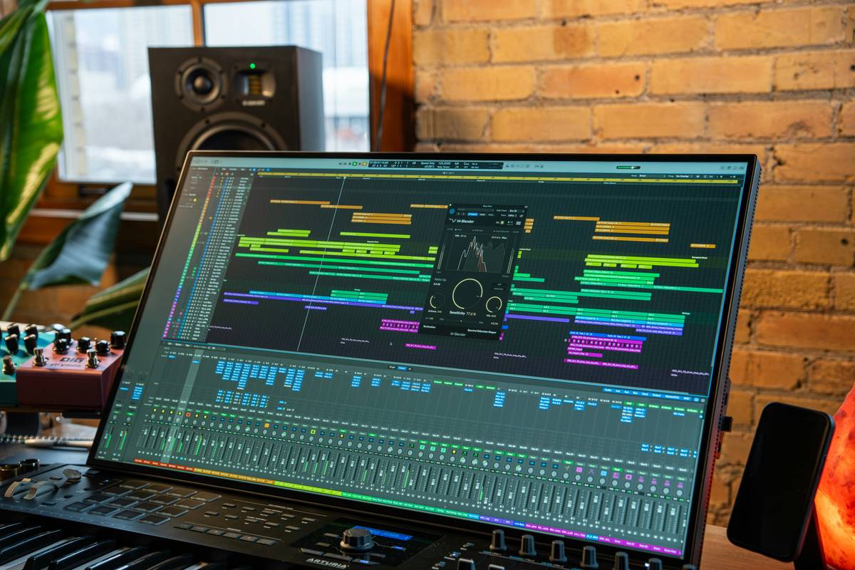 Techivation M-Blender plug-in at the studio of Brecken Jones.